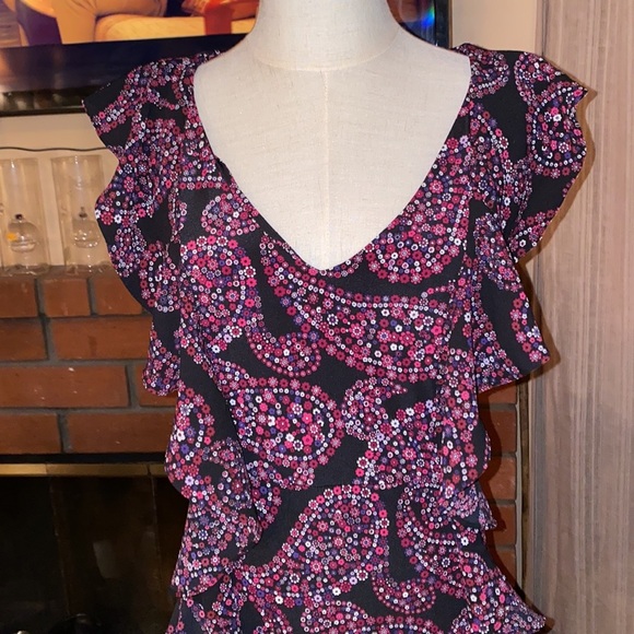 BX43 Michael Kors dress with ruffles - Picture 2 of 7